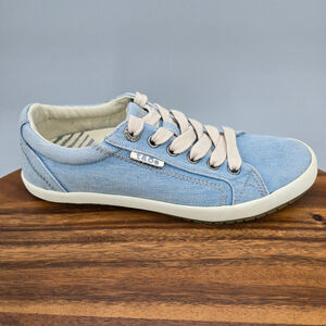 Taos Star Shoes Women's 6.5 Lake Blue Canvas Low Top Lace Up Comfort Sneakers